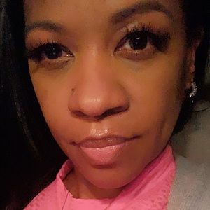 Meet your Posher, Bella